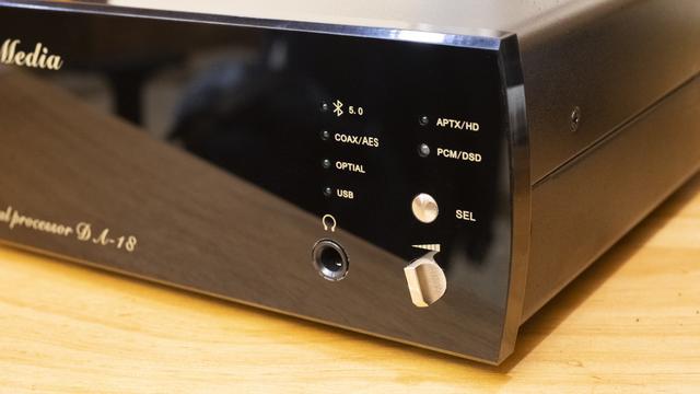 MasterMedia DA18 解码器，这款DAC&发烧耳放完美PK万元级解码器。