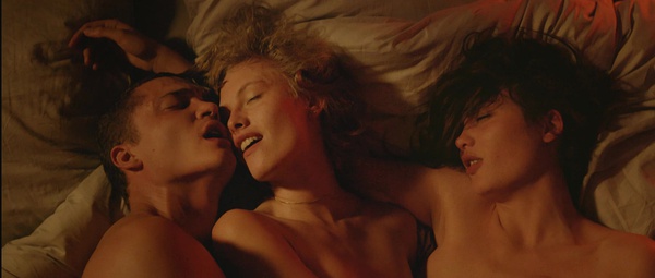 %title插图%num 爱恋3D 蓝光原盘下载+高清下载/MP4版/ 甩五十度灰一个银河系/2015 LOVE 42.73G